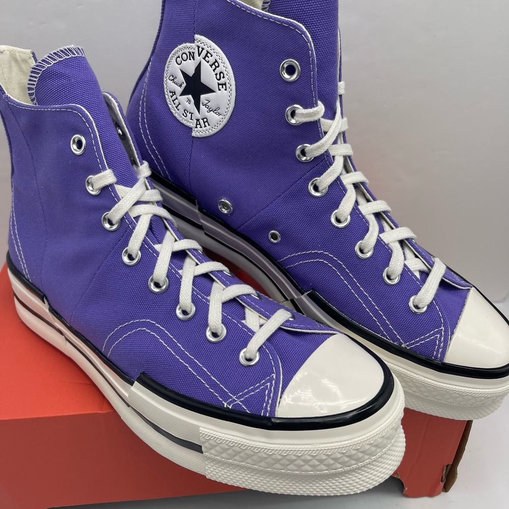 Converse Mn A12523C
CHUCK 70 PLUS HI
VIPER VIOLET/EGRET Purple High-Top Sneakers - Picture 6 of 16